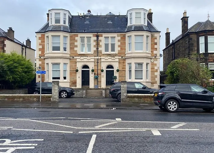Ellwyn House Hotell