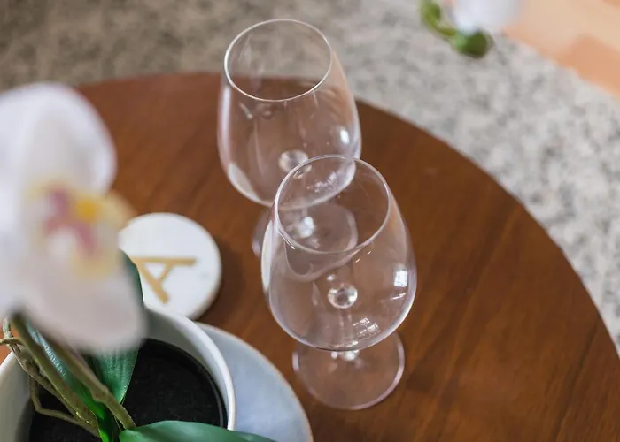 Bright And Modern 2 Bed * 에든버러