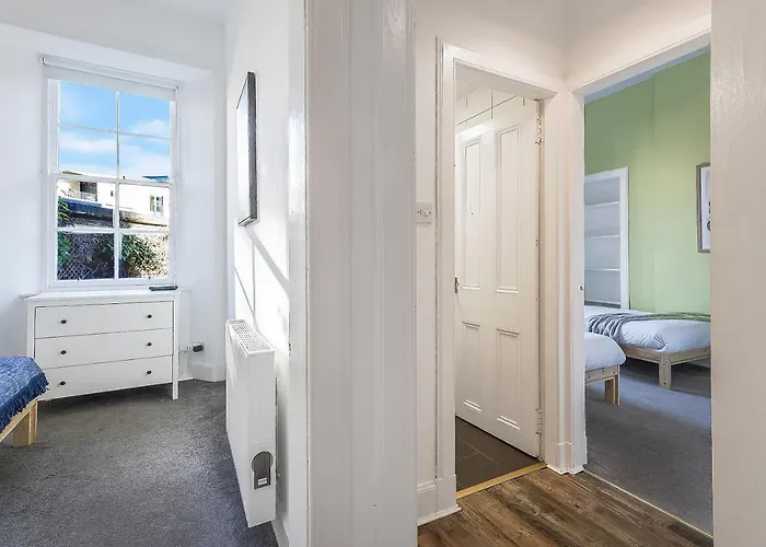 شقة Centre 2 Bedroom Main Door