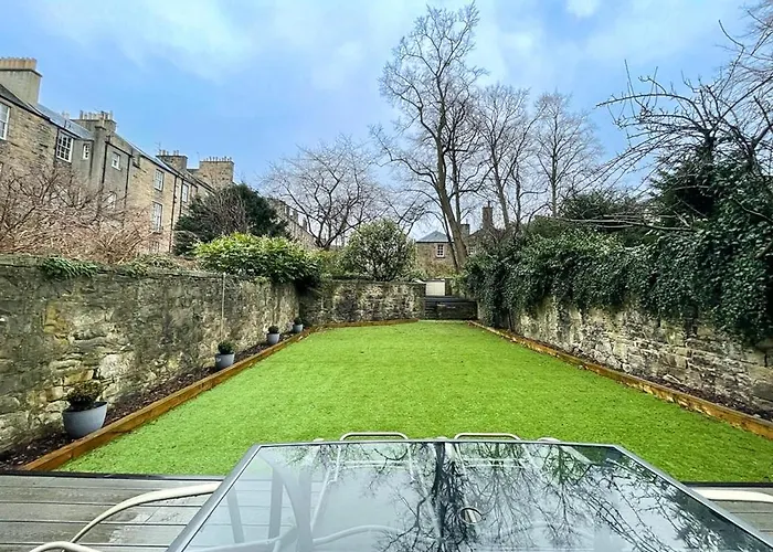 2bed, Private Garden & Fireplace, Near Water Of Leith Edinburgh