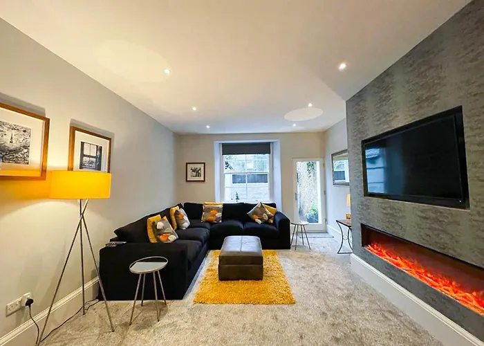 2bed, Private Garden & Fireplace, Near Water Of Leith Lejlighed Edinburgh