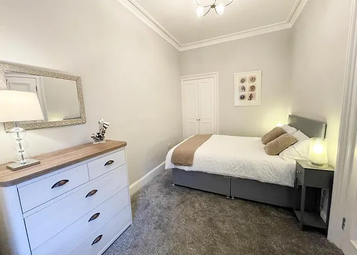 Lejlighed 2bed, Private Garden & Fireplace, Near Water Of Leith Edinburgh