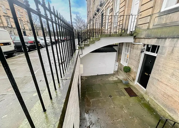 Lejlighed 2bed, Private Garden & Fireplace, Near Water Of Leith