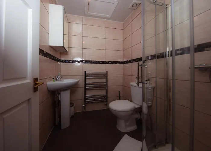 Old Town By The Castle/ Meadows! Apartment