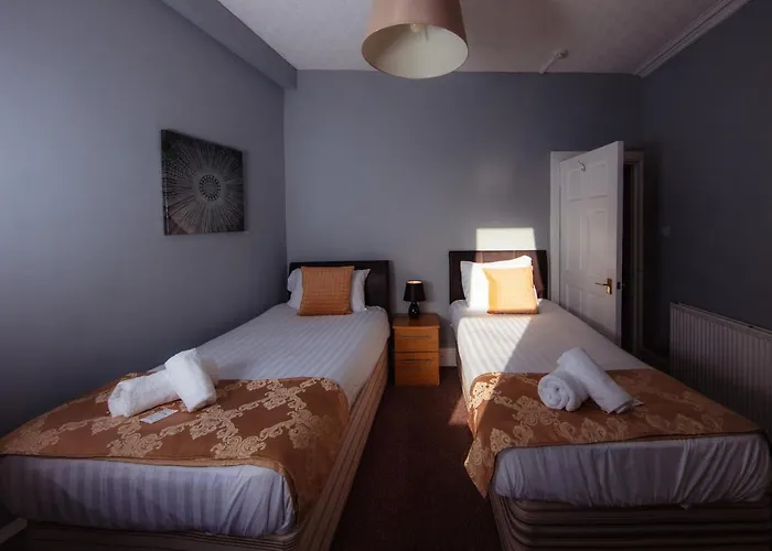 Old Town By The Castle/ Meadows! Apartment Edinburgh