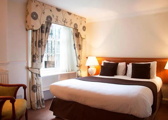 Royal Scots Club 3* Edinburgh