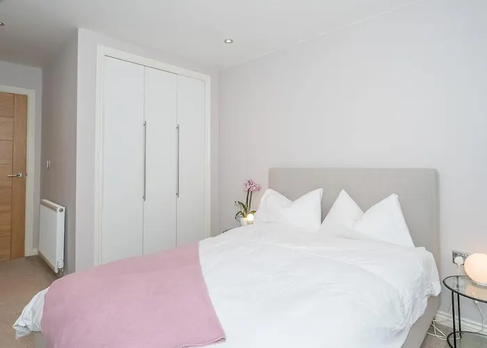 Cosy Modern Flat - Pass The Keys Apartament Edynburg