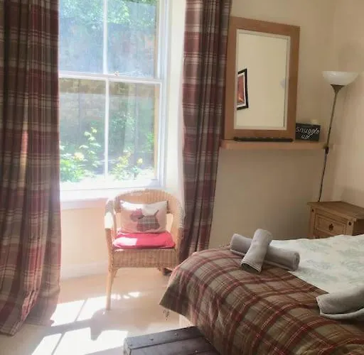 דירה Caledonian - Charming 1 Bed Flat אדינבורו