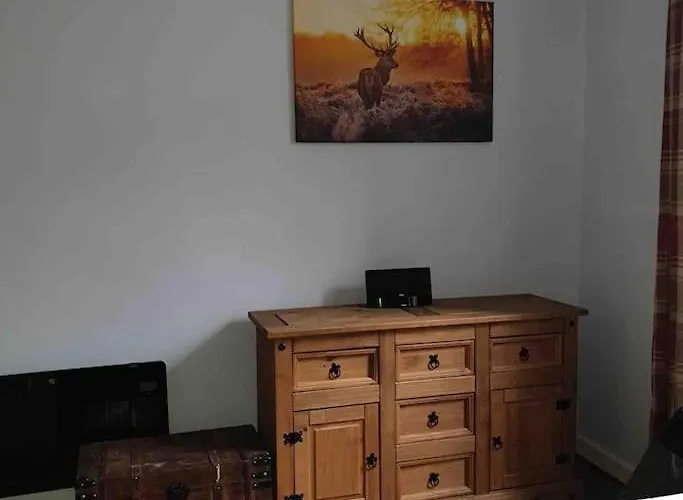 Caledonian - Charming 1 Bed Flat אדינבורו