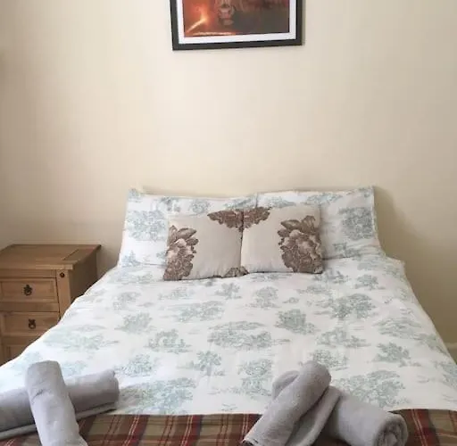 Caledonian - Charming 1 Bed Flat