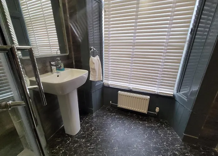 - Gilmore Guest house Edinburgh