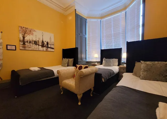 - Gilmore Guest house Edinburgh