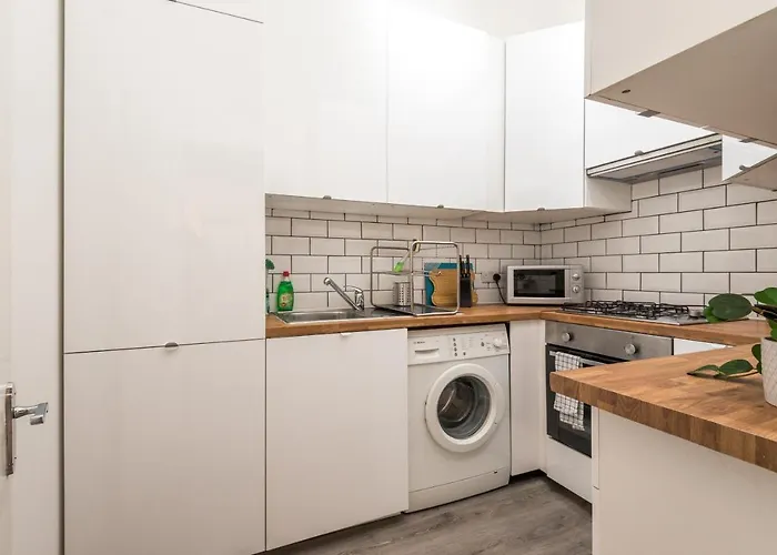 Lägenhet 1bed, Ground Floor, Private Entrance Edinburg