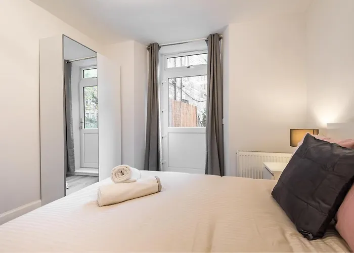 1bed, Ground Floor, Private Entrance