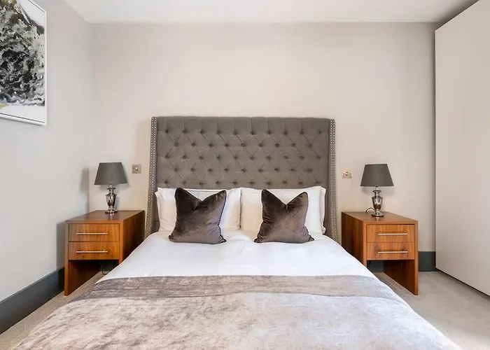 Immaculate 3 Bed With Private Entrance In Inverleith Lejlighed