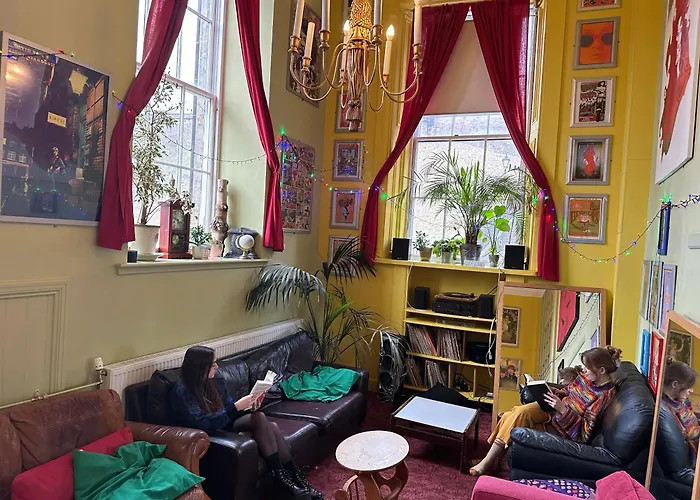 Hostel Castle Rock - Adults Only