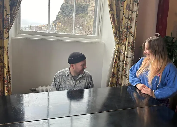 Castle Rock - Adults Only Hostel