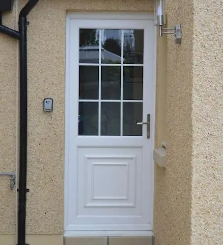 Wardie Garden Apartment *