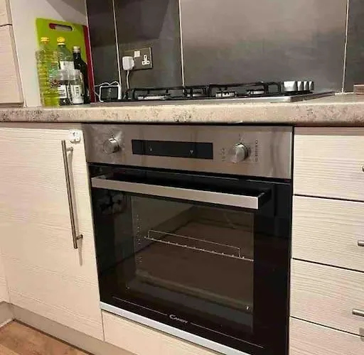 Modern 2 Bedrooms & Two Bathrooms Apartament Edynburg