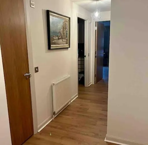 Modern 2 Bedrooms & Two Bathrooms Apartament Edynburg