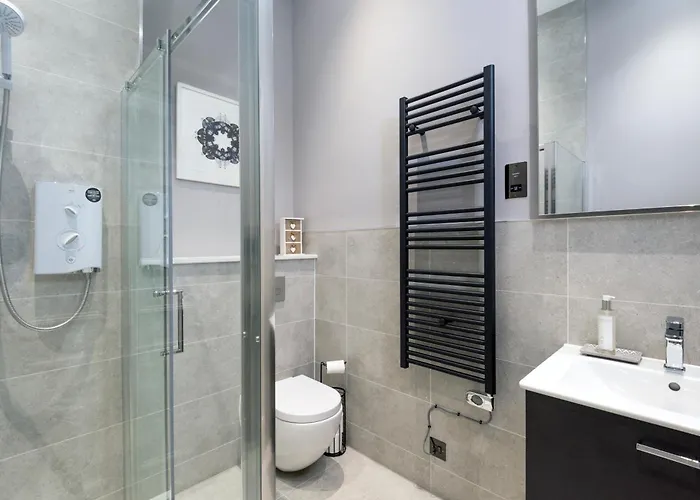 Apartment Modern George Street Sleeping 2 Edinburgh