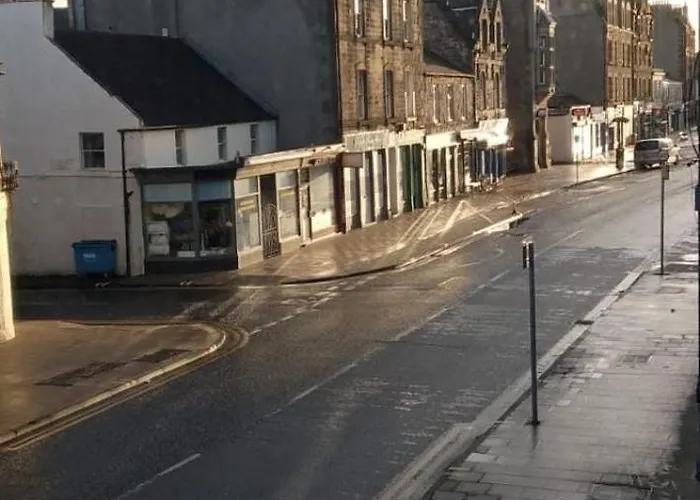 Two Bedroom With Free Side Street Parking 24 Apartman Edinburgh