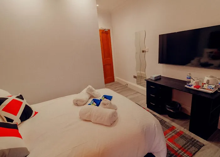 Mayfield 3* Edinburgh