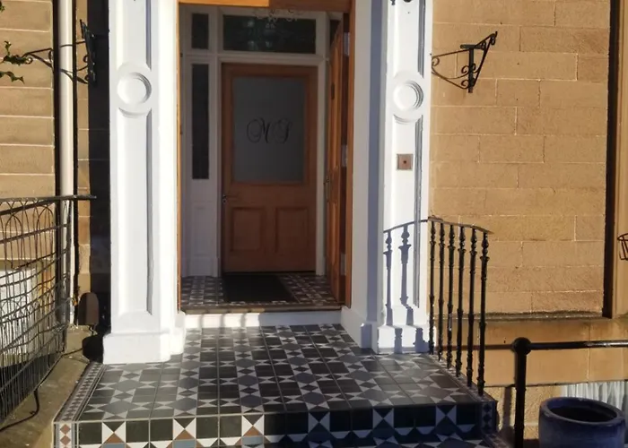 Mayfield 3* Edinburgh