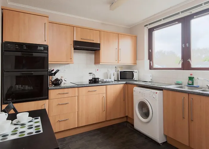 Logie Green Road * Edinburg
