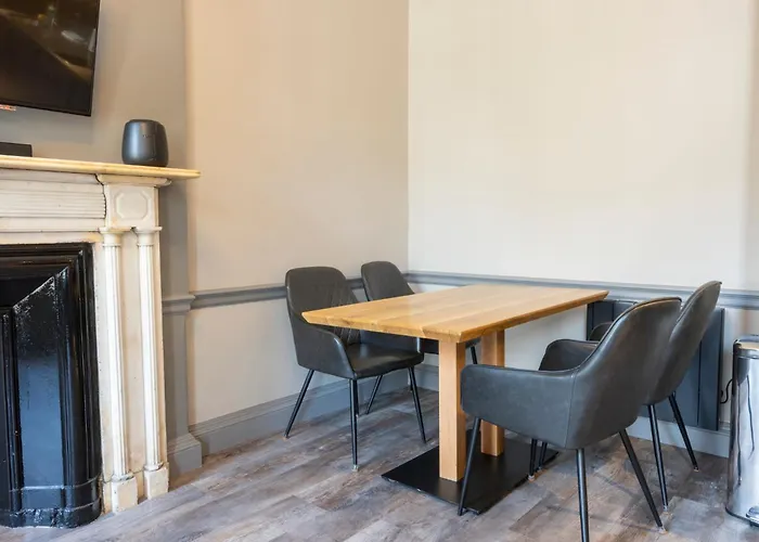 Mono New Town Aparthotel