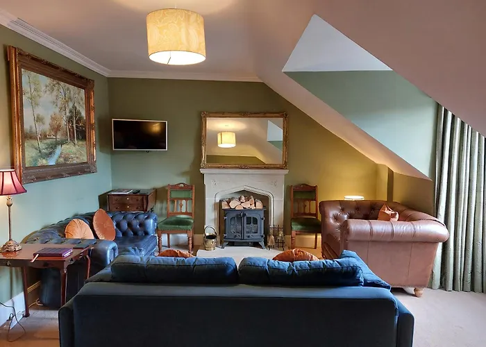 Stunning 5br Royal Mile Penthouse Lejlighed Edinburgh