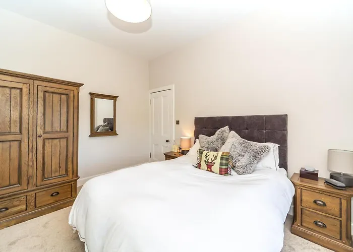 Montgomery Large 2 Bedroom Flat - 5 Mins Walk To Centre Apartmán