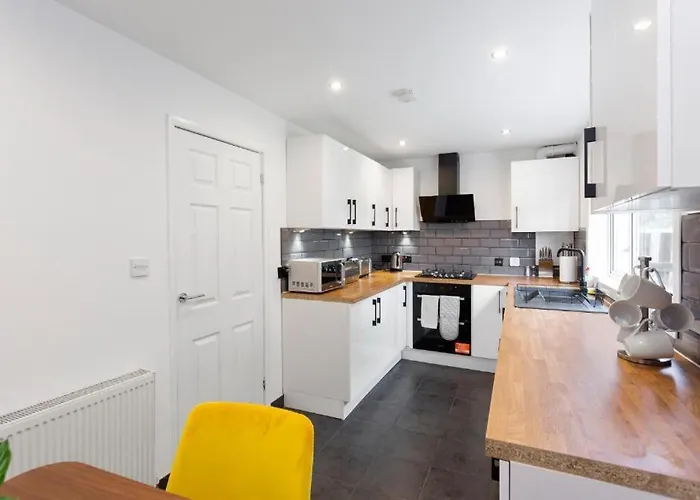 호텔 Stylish 3 Bed Abode - Parking And Garden 에든버러