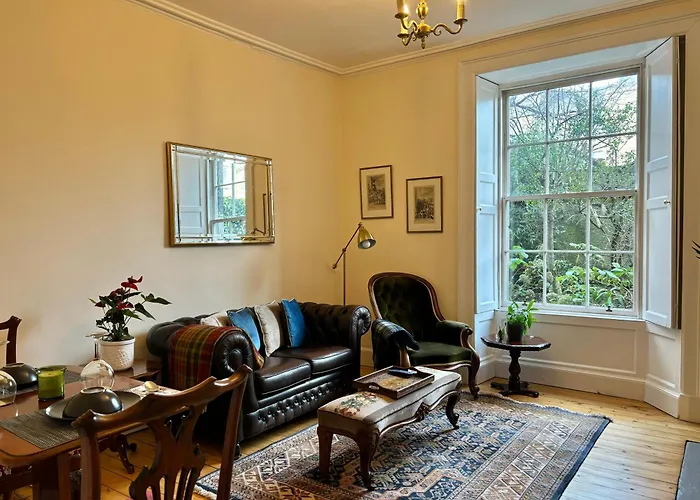 Cosy Georgian Flat
