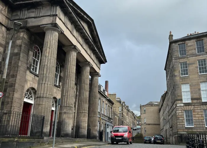Cosy Georgian Flat Apartment
