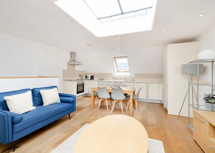 Joivy Superb Flats In The Heart Of * Edinburgh