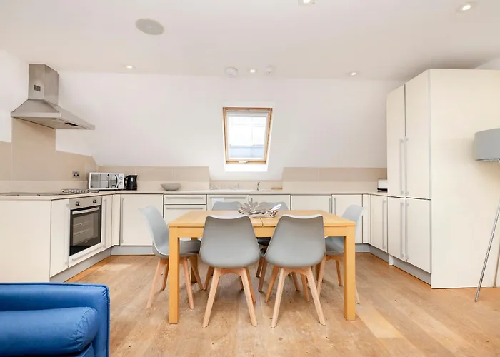 Joivy Superb Flats In The Heart Of Edinburgh