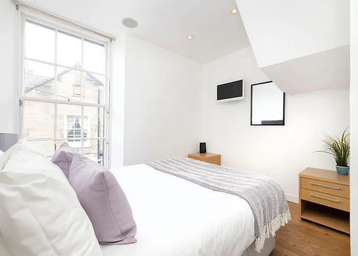 Joivy Superb Flats In The Heart Of * Edinburgh