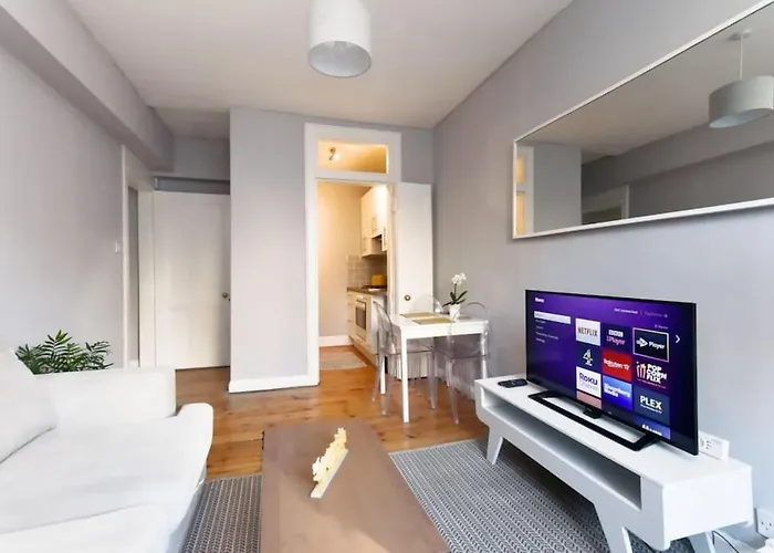 Cosy And Chic, Quiet In Leith Appartement
