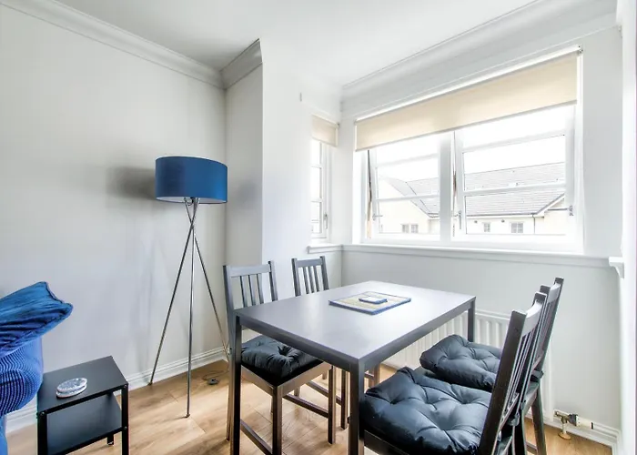 Guestready - Stylish W/ Parking Near