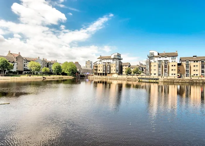Guestready - Stylish W/ Parking Near Apartmán