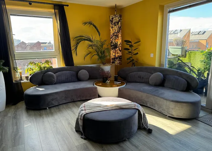 Private Cozy & Stylish In A Shared Flat In Edinburgh