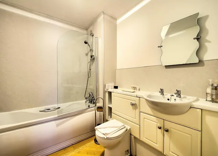 Guestready - Bright Near New Town Edimburgo
