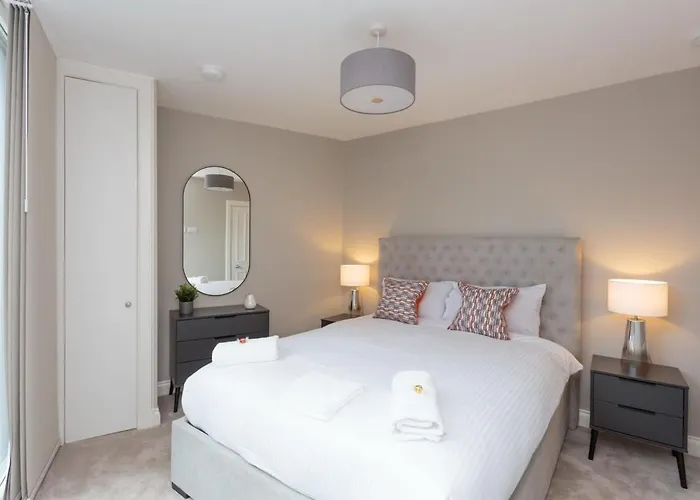 Dragon - Centre 2 Bed * Edimburgo