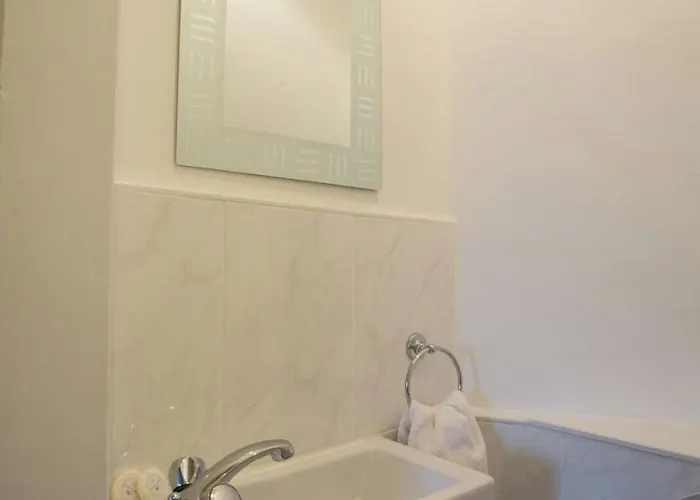 Stylish - Near Haymarket, Walk To Castle And Princes Street 爱丁堡