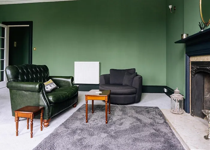 Apartment Grade A Listed 2 Bedroom In *