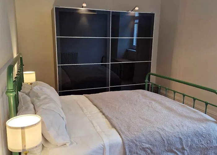 Newington Flat