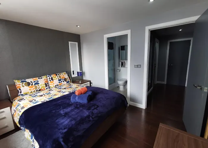 Very Large Three Bed *