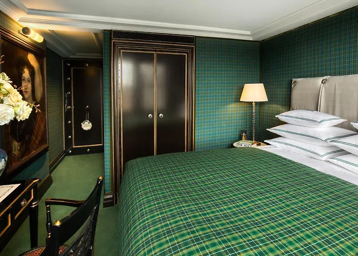 100 Princes Street Hotel