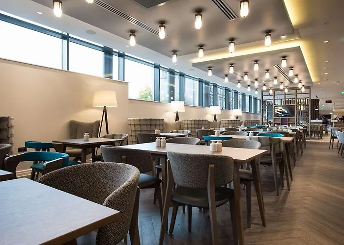 Hampton By Hilton West End 3*